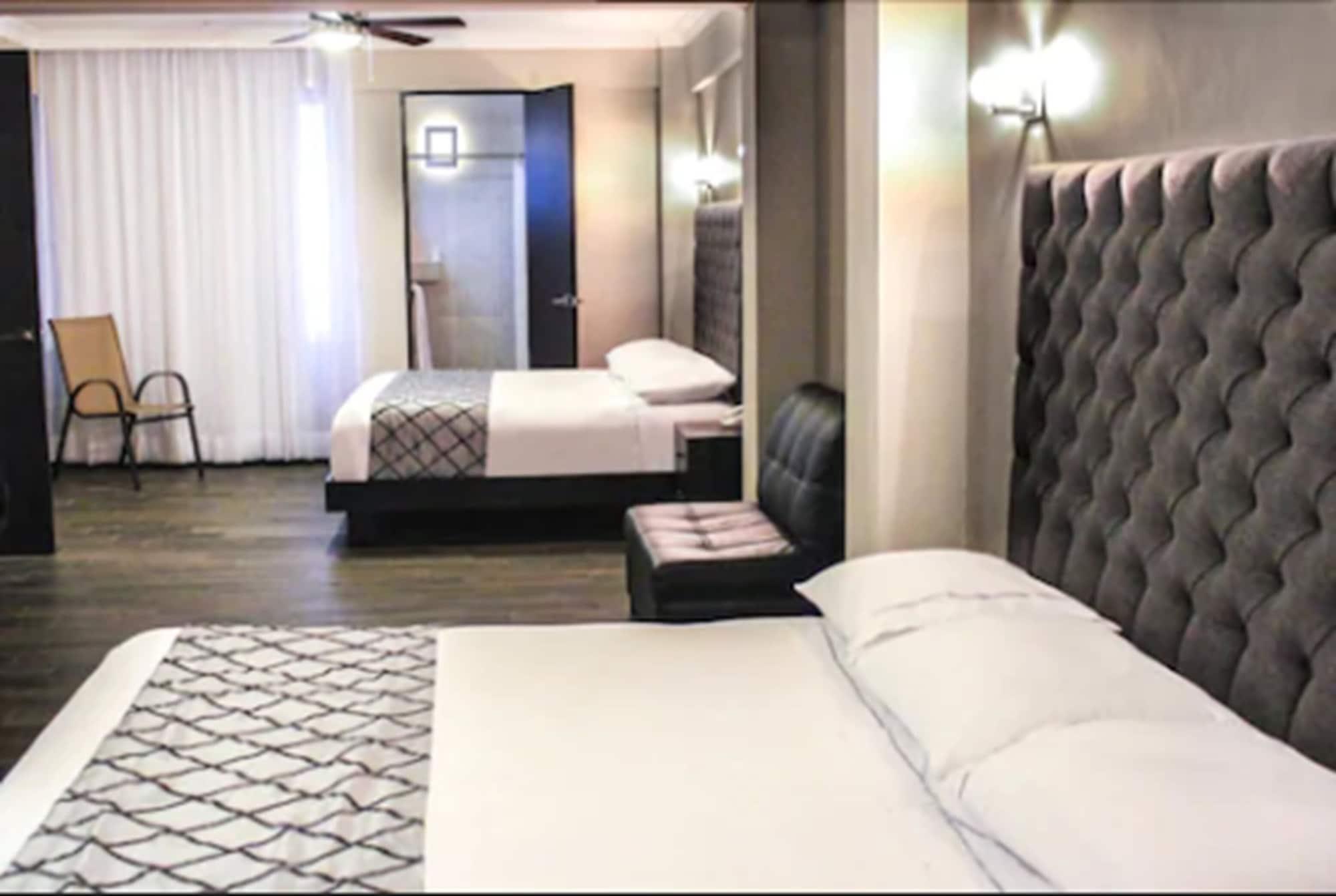 Hotel Senorial Platino León Eksteriør billede